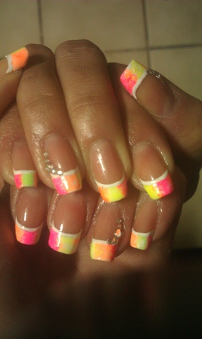 Neon French - Nail Art Gallery