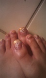 Gold and White Flowers Toes