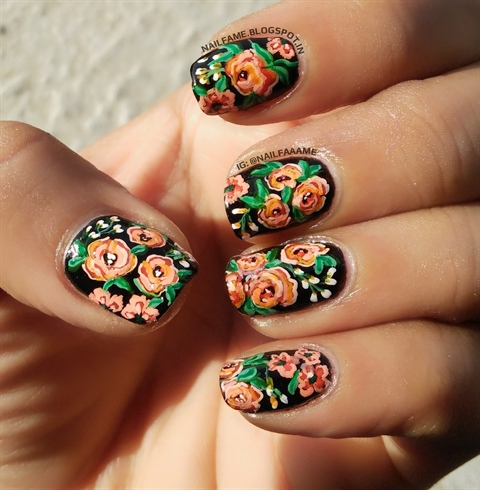 FLOWER NAILART WITH PICTORIAL