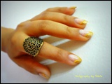 Gold tipped french mani