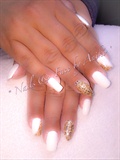 White &amp; Gold Nails