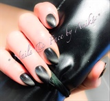 Cateye Nails In Black