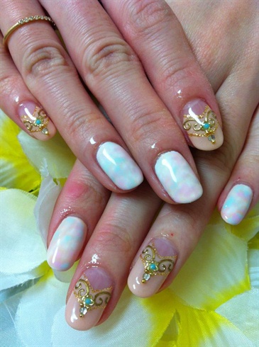 Rococo &amp; Marble Nails
