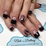 Black glitter french with lace