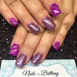 Pretty purple nails