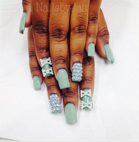 Cute Girly Mint Nails 