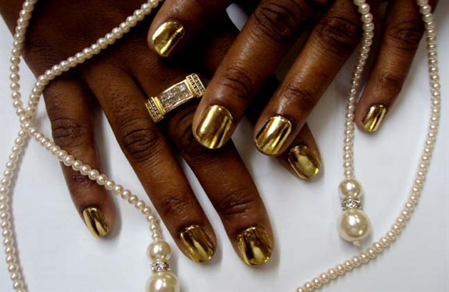 gold minx nails