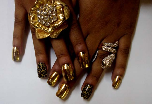 cheeta n gold minx nails