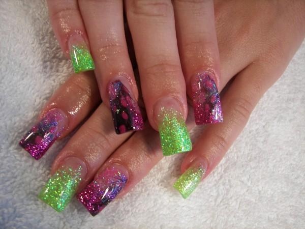 Feather&#39;s nails by Janya