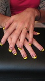 frenche yellow with nailart