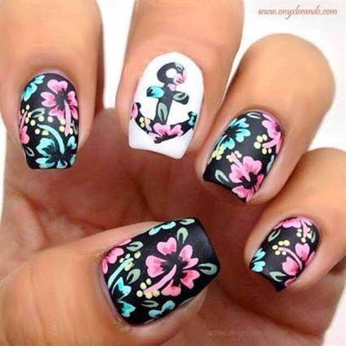  Flower Nails 