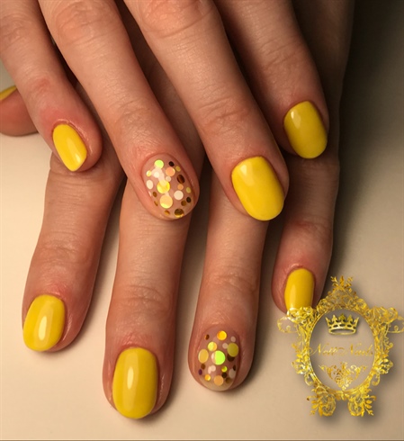 Lovely Yellow 🌞💅🏻❤️