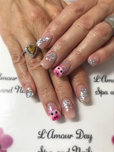 Nude And Silver Glitters With Miss Piggy