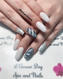 Summer White With Foils And Marbles 