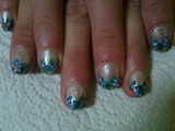 Simple blue flowers for short nails