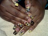 Bumble bee Nails 