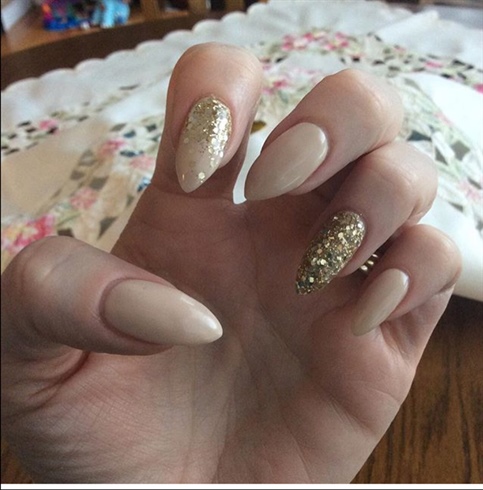 Nude And Gold Sparkle