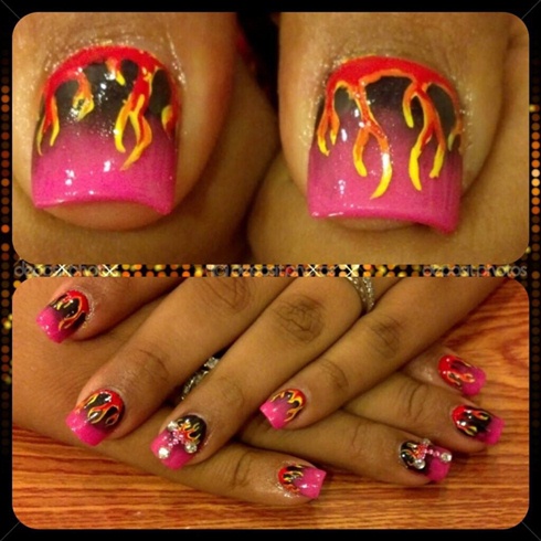 Burning Pink Nails 