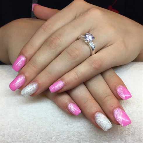 Nail Pink Grey Glitter