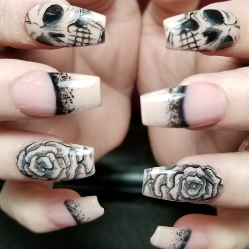 Skulls n roses