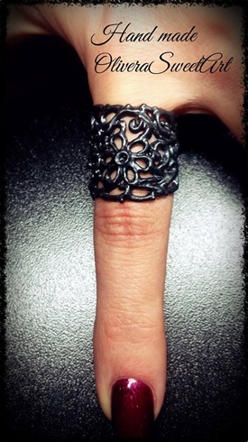 Acrylic hand-made ring