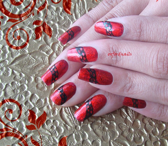 Red foil nails