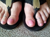 glitter toes