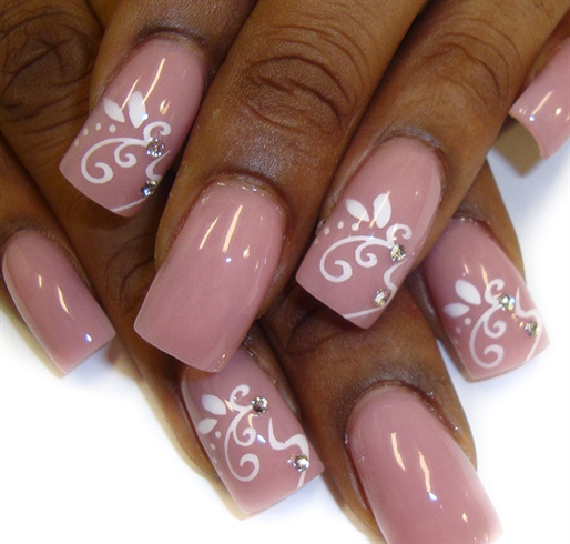 pink acrylic w accent nails