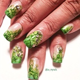 green ink nails