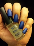 Blue matte nails