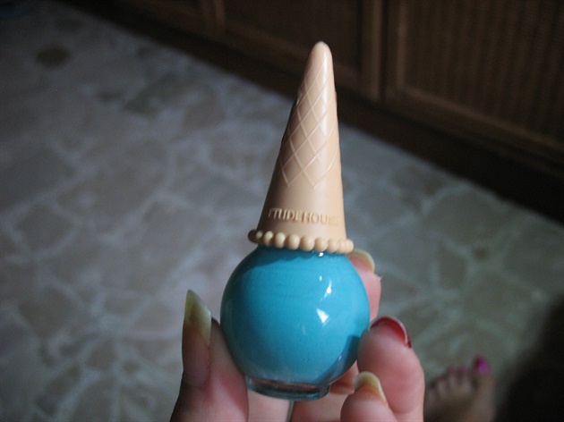 Etude House Ice Cream Nails in BL601