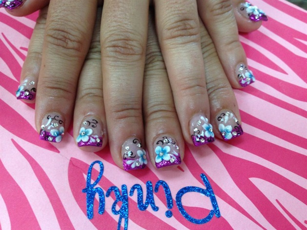 Bright purple tips with 3D flowers