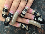 longest nails w/ diamond