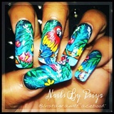 parrot on my nails