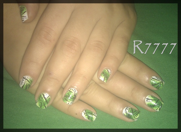 Green and White Nail Art Inspiration - wide 5