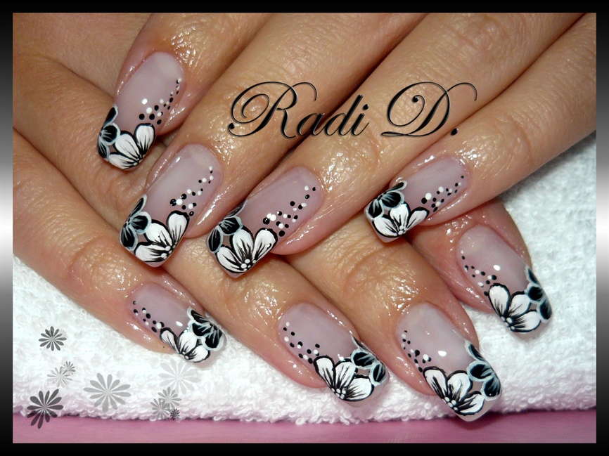 Black and White Nail Art with Flowers - wide 6