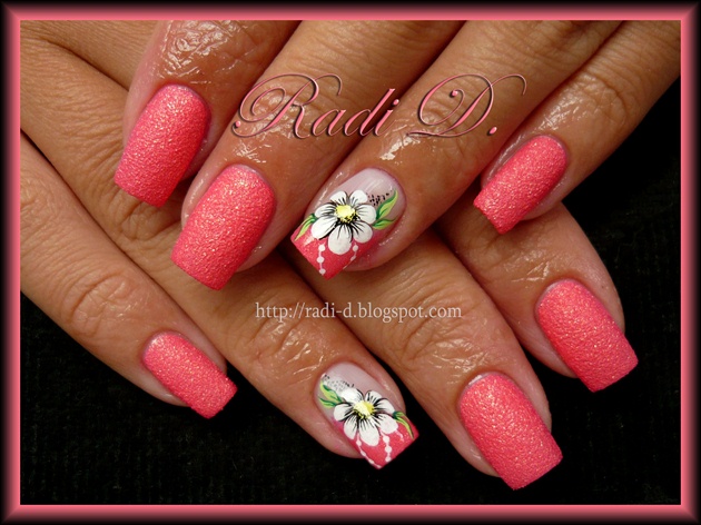 Strawberry Sand and Daisies