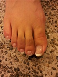 basic french style gel pedicure