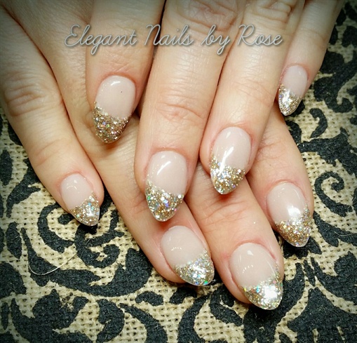 sculpted Tammy Taylor new cover it up Peach with Gold N Glitz acrylic on the tips
