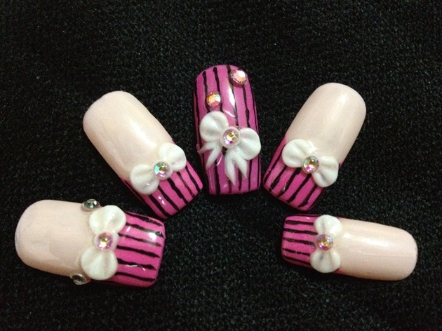 Gelish with 3D ribbon