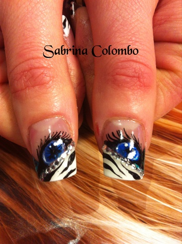 Gel Blu Zebra Nails