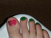 green-pink toe nails