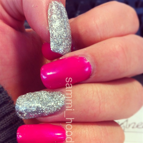 Neon pink &amp; glitter accents
