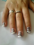 gels and nail art zebra