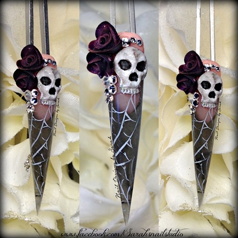 3D sculpted skull and roses