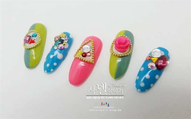 Jewelry stones for nail art
