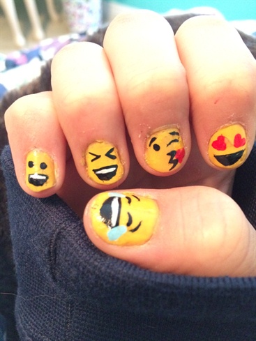 Emoji Nails!😀😆😘😍😂
