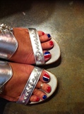 Spirited toes....