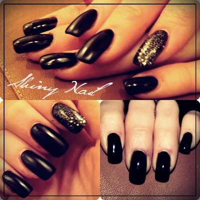 Black nail !
