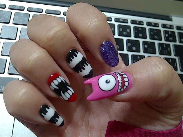 monster nails